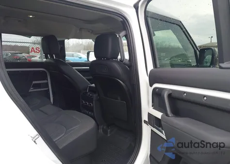 2020 Land Rover Defender 110 Se z USA, uszkodzony, nr VIN SALEP7EU6L2031762